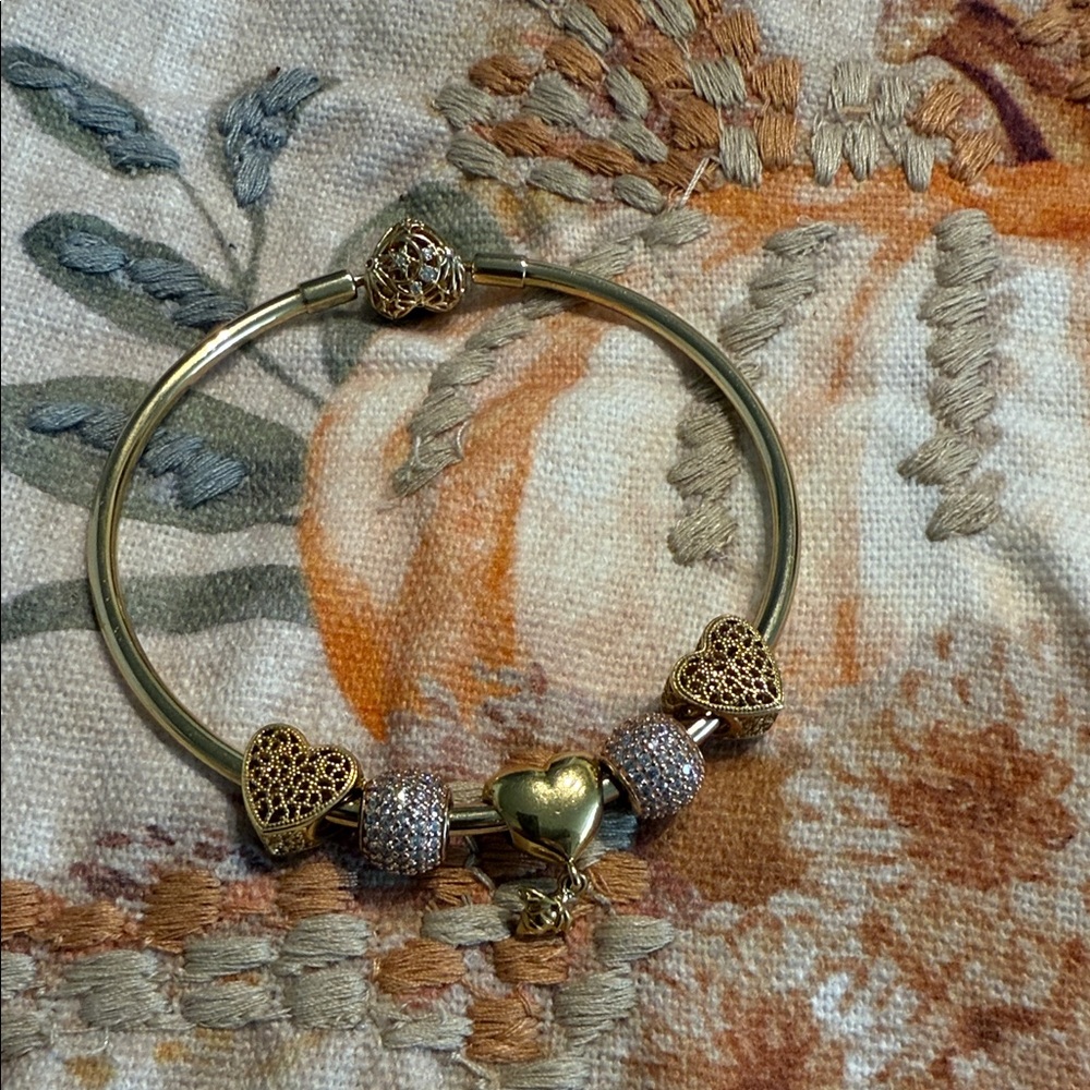 Gold Plated Heart Charm Bracelet